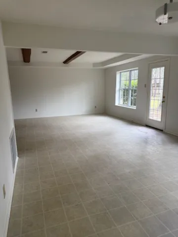 $1,700 | 19103 Shay Lane, Humble, TX 77346