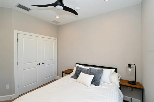 $599,000 | 5560 Cannes Circle, Unit 3106, Sarasota, FL 34231