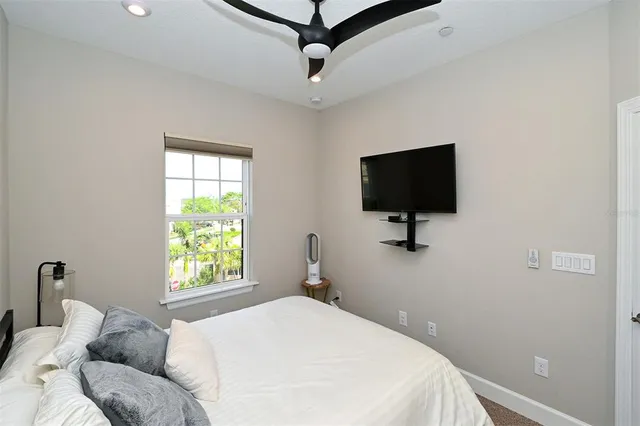 $599,000 | 5560 Cannes Circle, Unit 3106, Sarasota, FL 34231