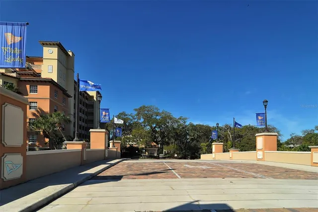 $599,000 | 5560 Cannes Circle, Unit 3106, Sarasota, FL 34231