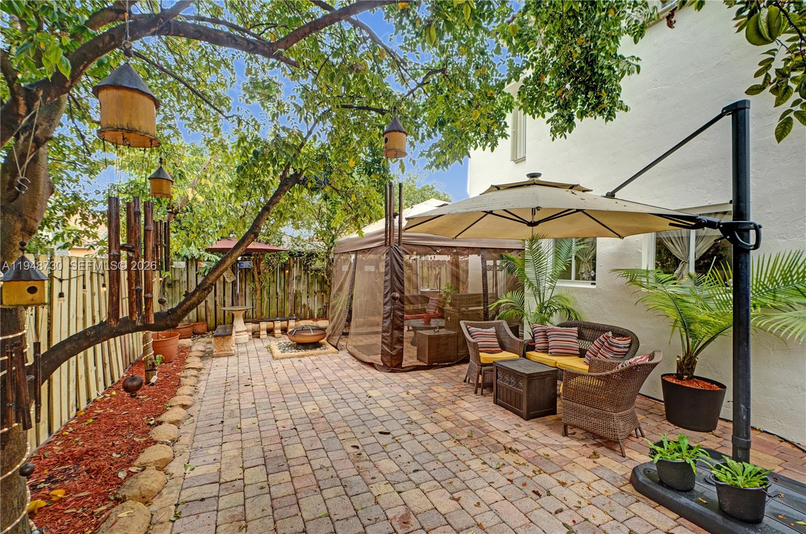 5502 Southwest 162nd Place Miami, FL 33185 - Photo 21 of 72 Gazebos