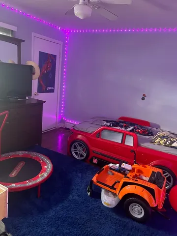 $1,500 | 28 North King Arthur Court, Unit 20, Northlake, IL 60164