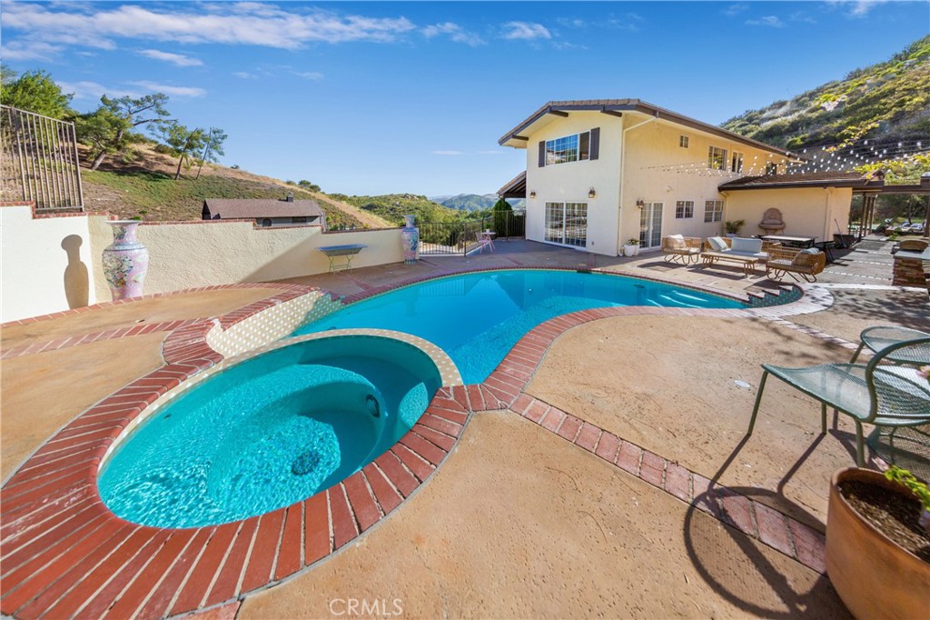 18 Morgan Road Bell Canyon, CA 91307 - Photo 24 of 39