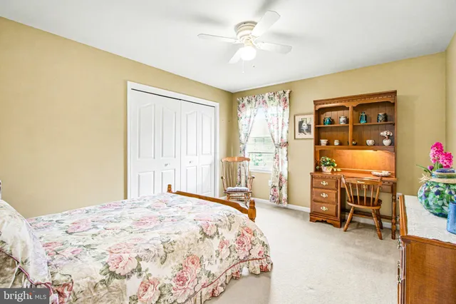 $575,000 | 5940 Huntington Cmns, Enola, PA 17025