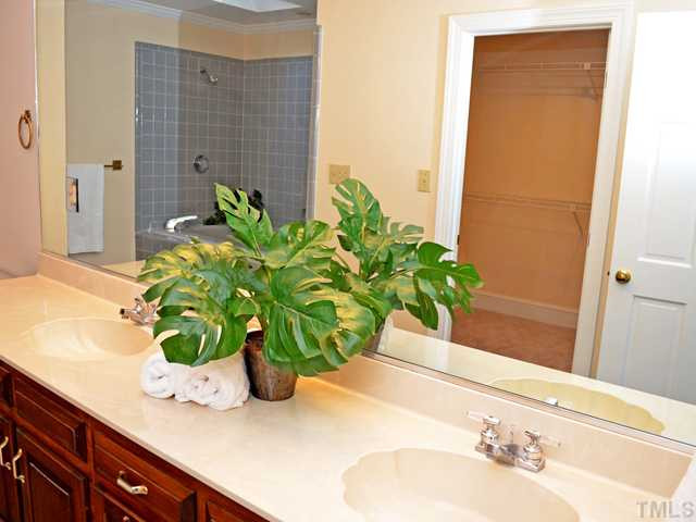 824 Oxgate Circle Raleigh, NC 27615 - Photo 15 of 24 Master Bath/Spa