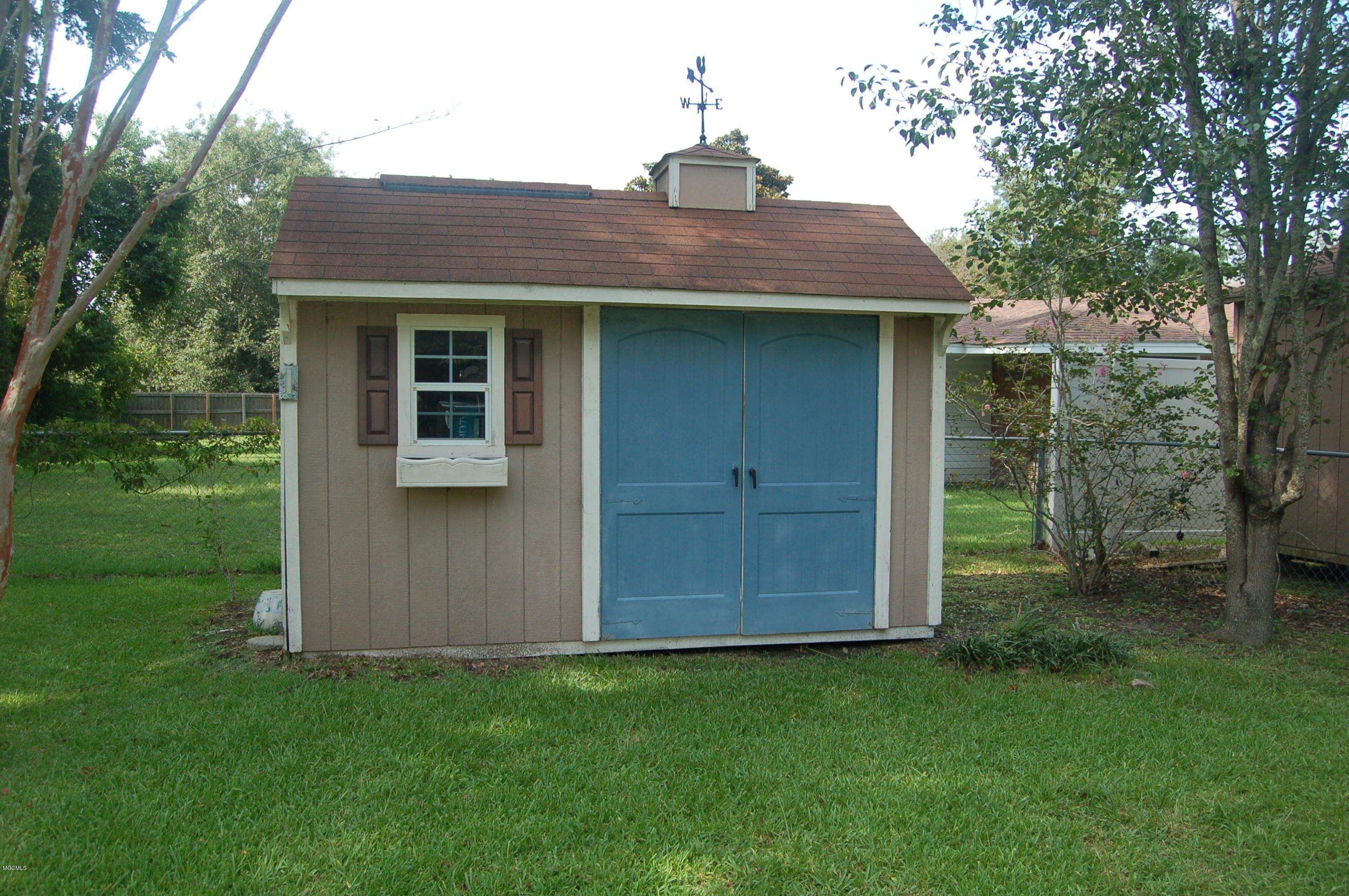 309 Alexander Road Long Beach, MS 39560 - Photo 9 of 53 DSC_0233