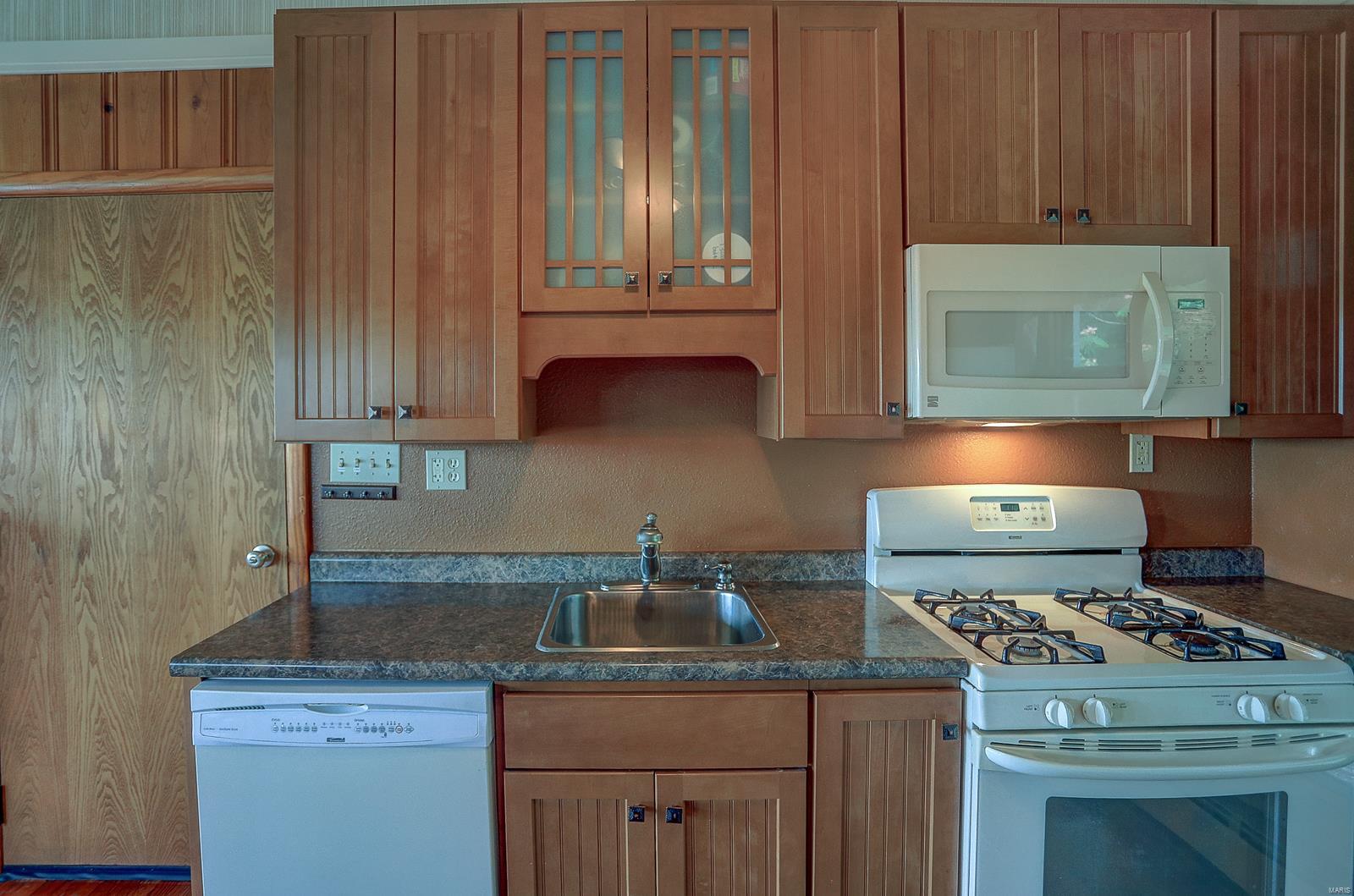 7876 Deer Hill Road Waterloo, IL 62298 - Photo 14 of 48