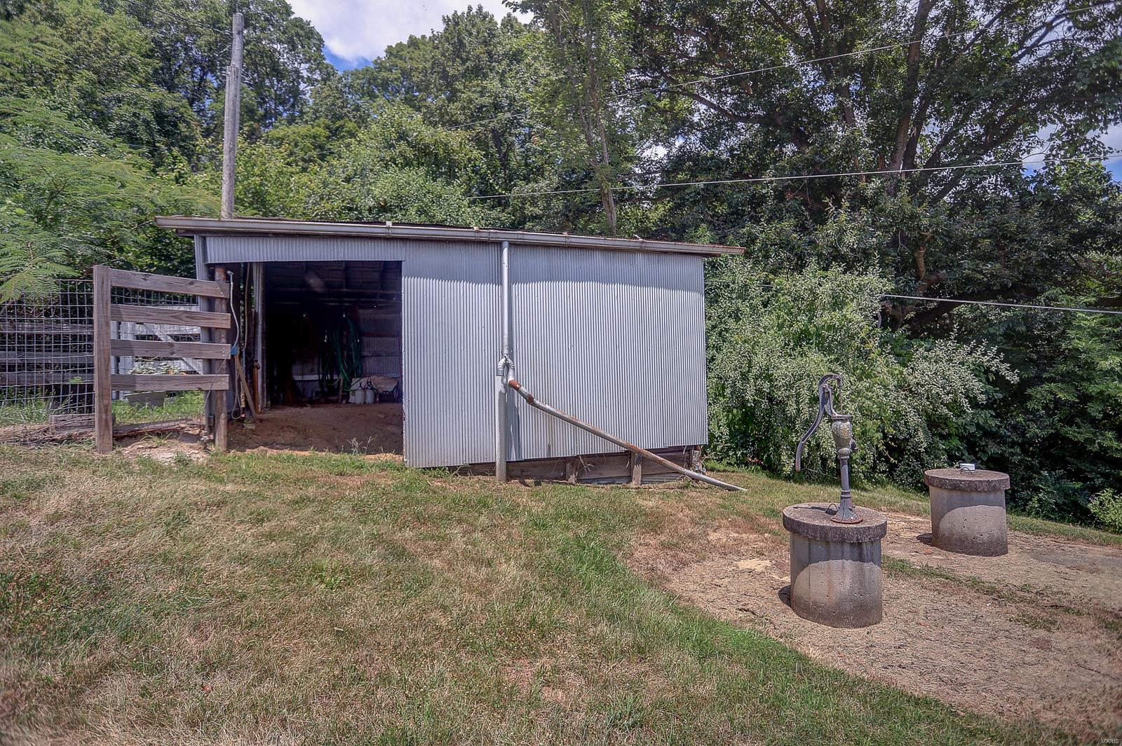 7876 Deer Hill Road Waterloo, IL 62298 - Photo 40 of 48