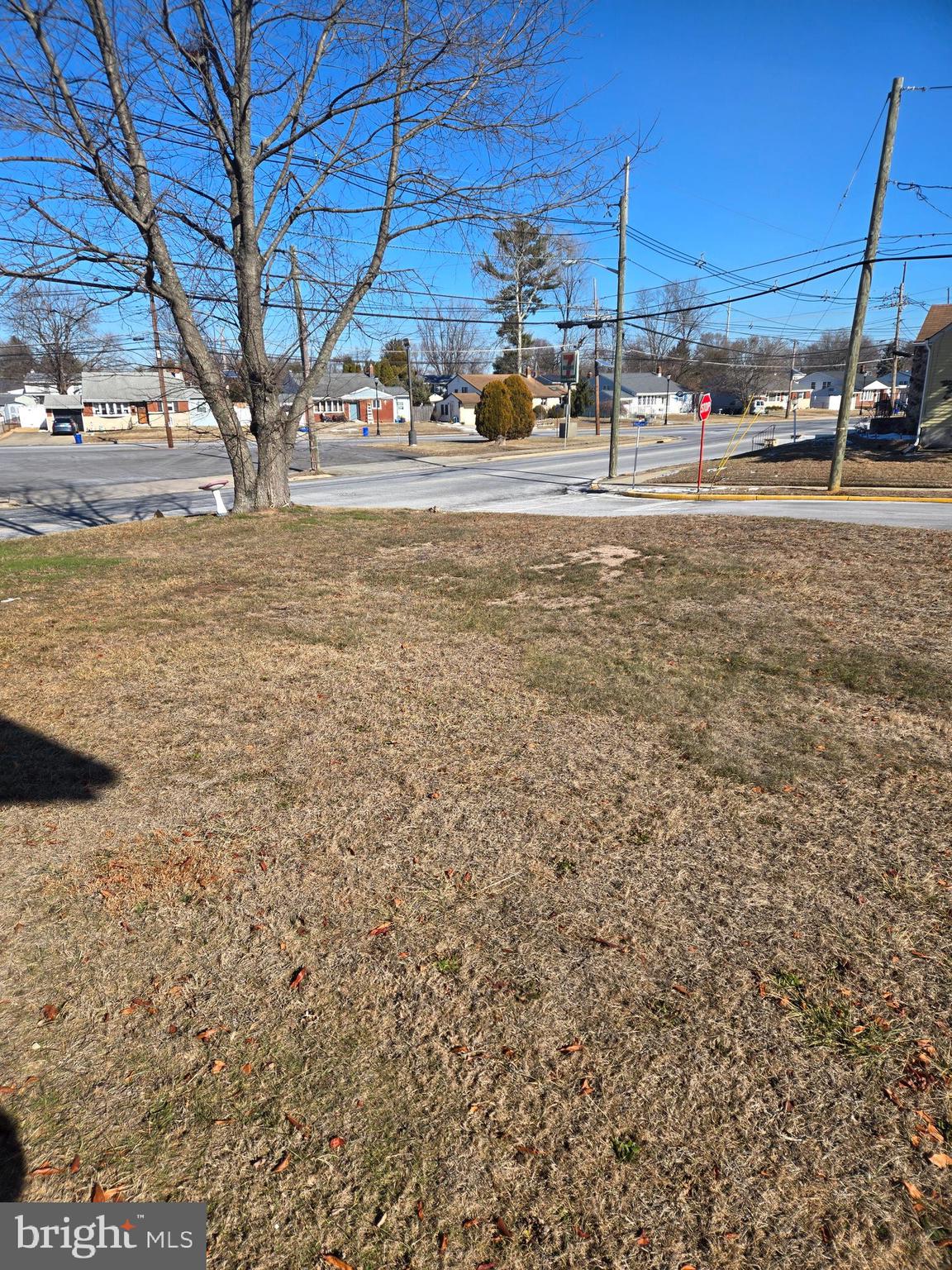 202 Creek Road Bellmawr, NJ 08031 - Photo 5 of 27 Big corner lot