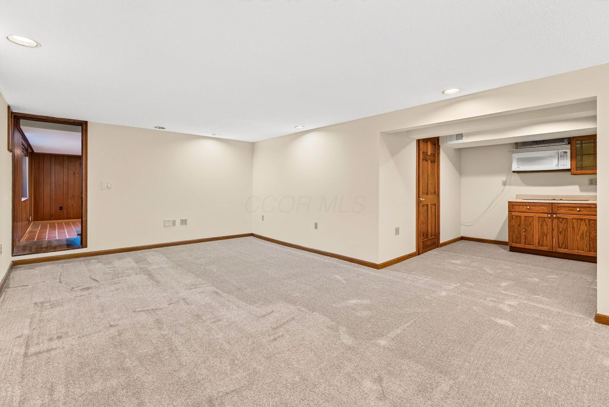 2709 Fishinger Road Columbus, OH 43221 - Photo 61 of 83 FAMILY ROOM