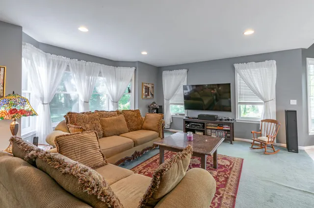 $1,950,000 | 12 Leclair Drive, Hudson, NH 03051