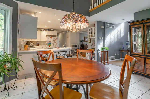 $1,950,000 | 12 Leclair Drive, Hudson, NH 03051