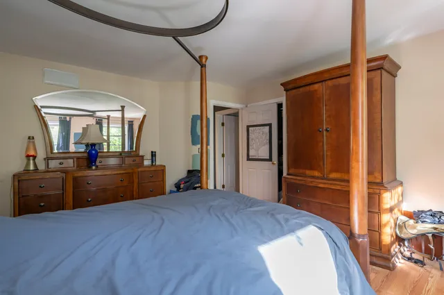 $1,950,000 | 12 Leclair Drive, Hudson, NH 03051