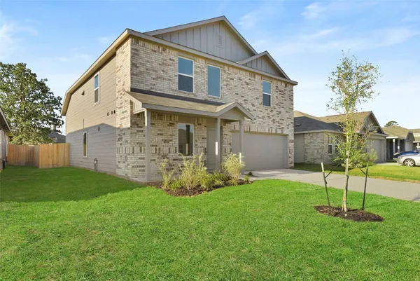 $2,100 | 253 Douglas Hls Drive, Magnolia, TX 77354