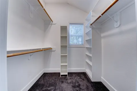 $2,195 | 109 Dresden Street, Houston, TX 77012