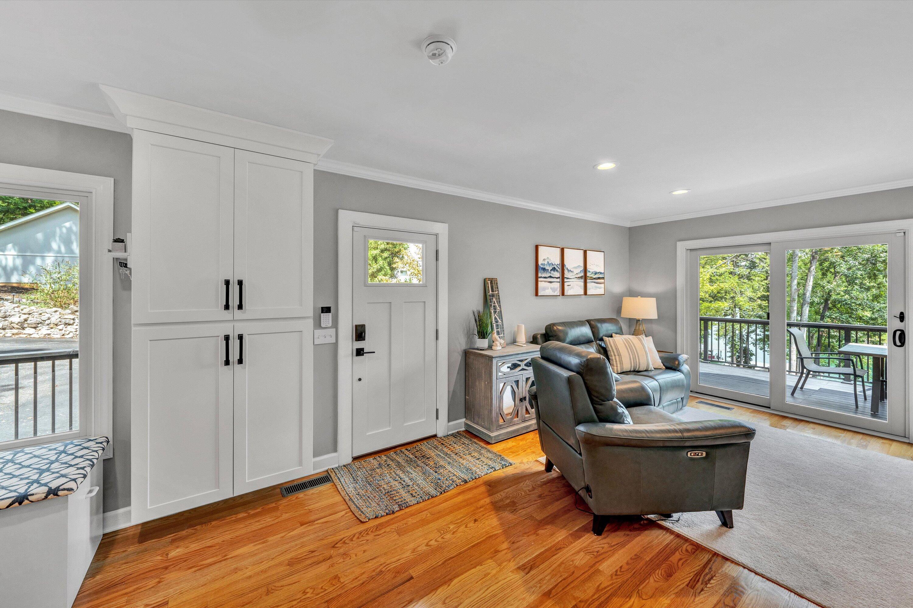 1012 Jefferson Dock Road Penhook, VA 24137 - Photo 11 of 66 Family Room