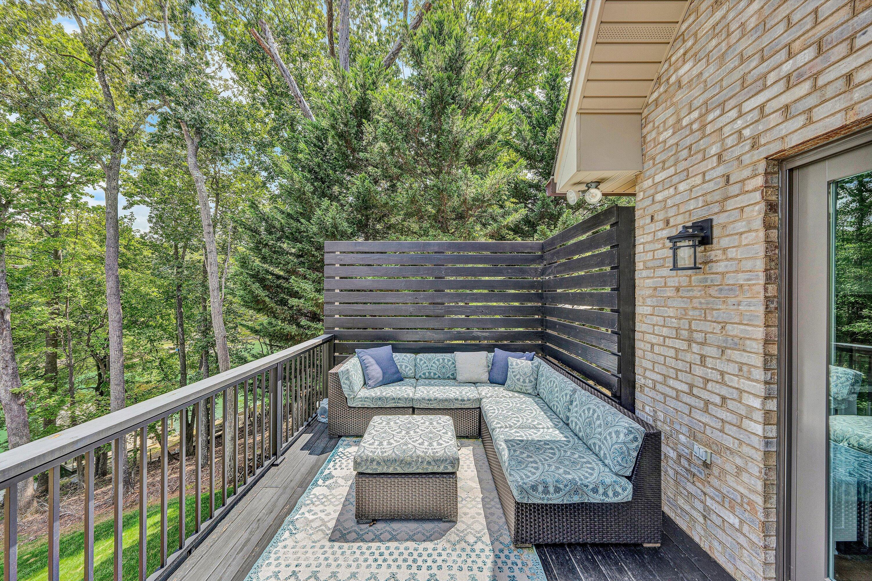 1012 Jefferson Dock Road Penhook, VA 24137 - Photo 42 of 66 Main Level Deck