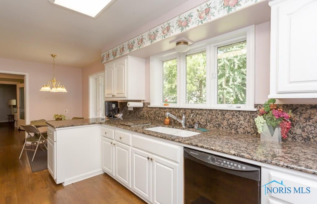 4032 River Road Toledo, OH 43614 - Photo 18 of 31 Gallery Image 18