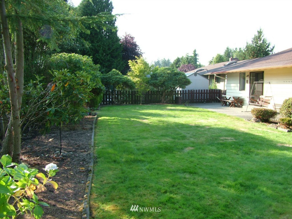 4519 Northeast 24th Street Renton, WA 98059 - Photo 12 of 15 Gallery Image 12