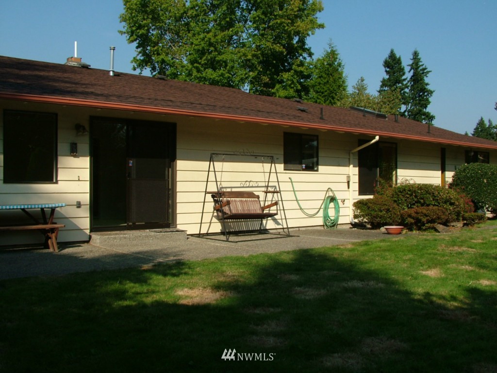 4519 Northeast 24th Street Renton, WA 98059 - Photo 13 of 15 Gallery Image 13