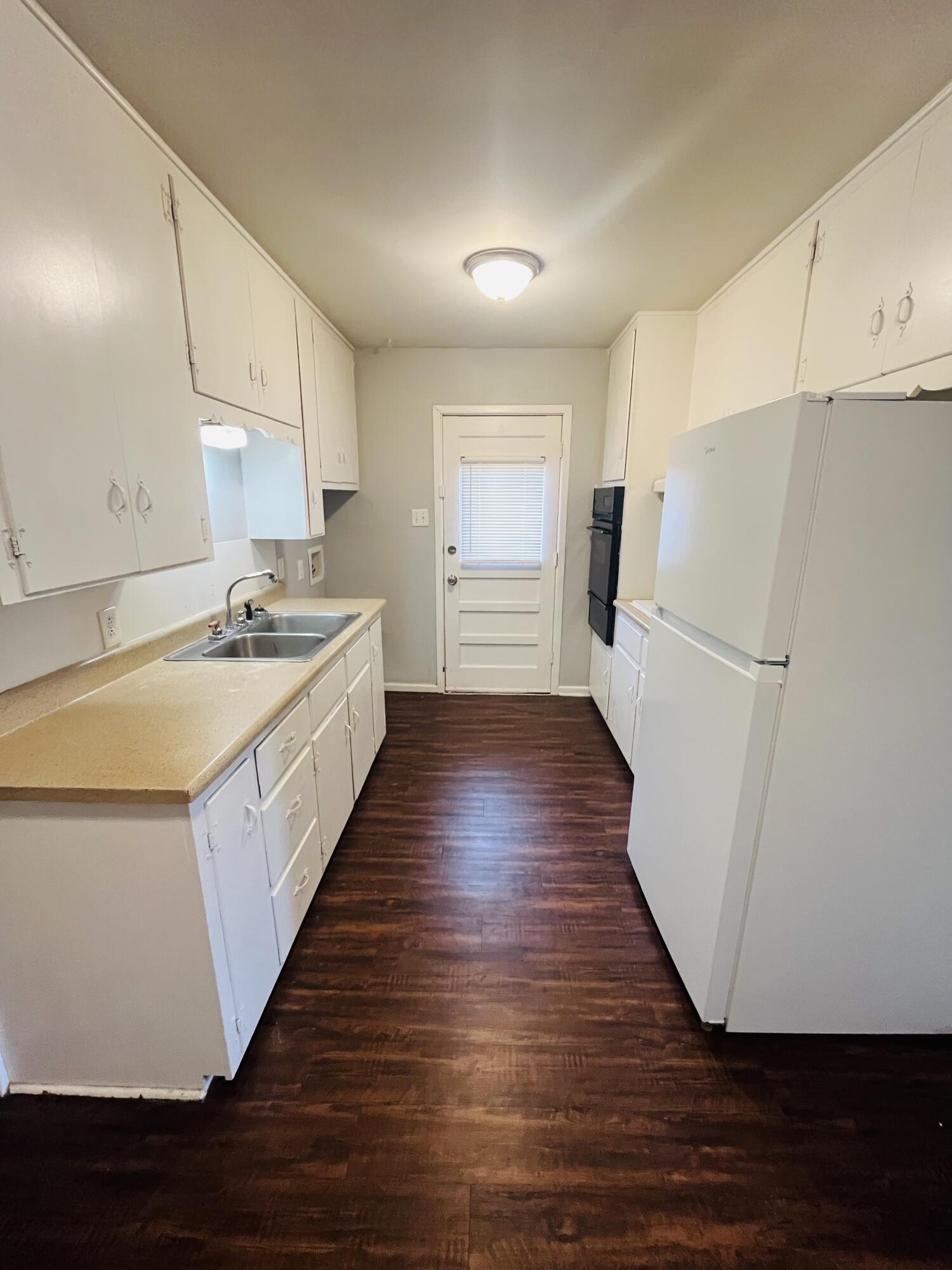 3511 35th Street, Unit B Lubbock, TX 79413 - Photo 6 of 15 35-7