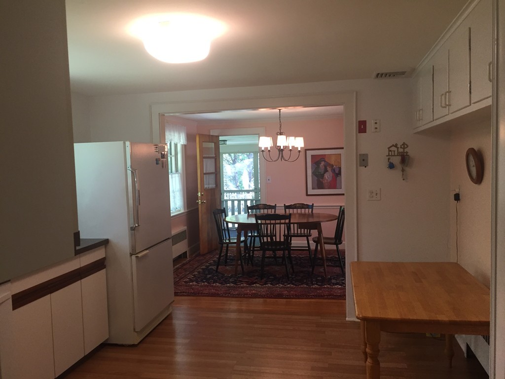 65 Croft Regis Road Westwood, MA 02090 - Photo 8 of 17 Gallery Image 8
