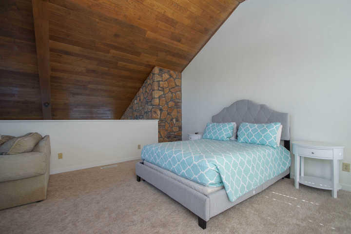 6605 Smith Mountain Road, Unit 203 Penhook, VA 24137 - Photo 45 of 49 20170929165401279923000000-o