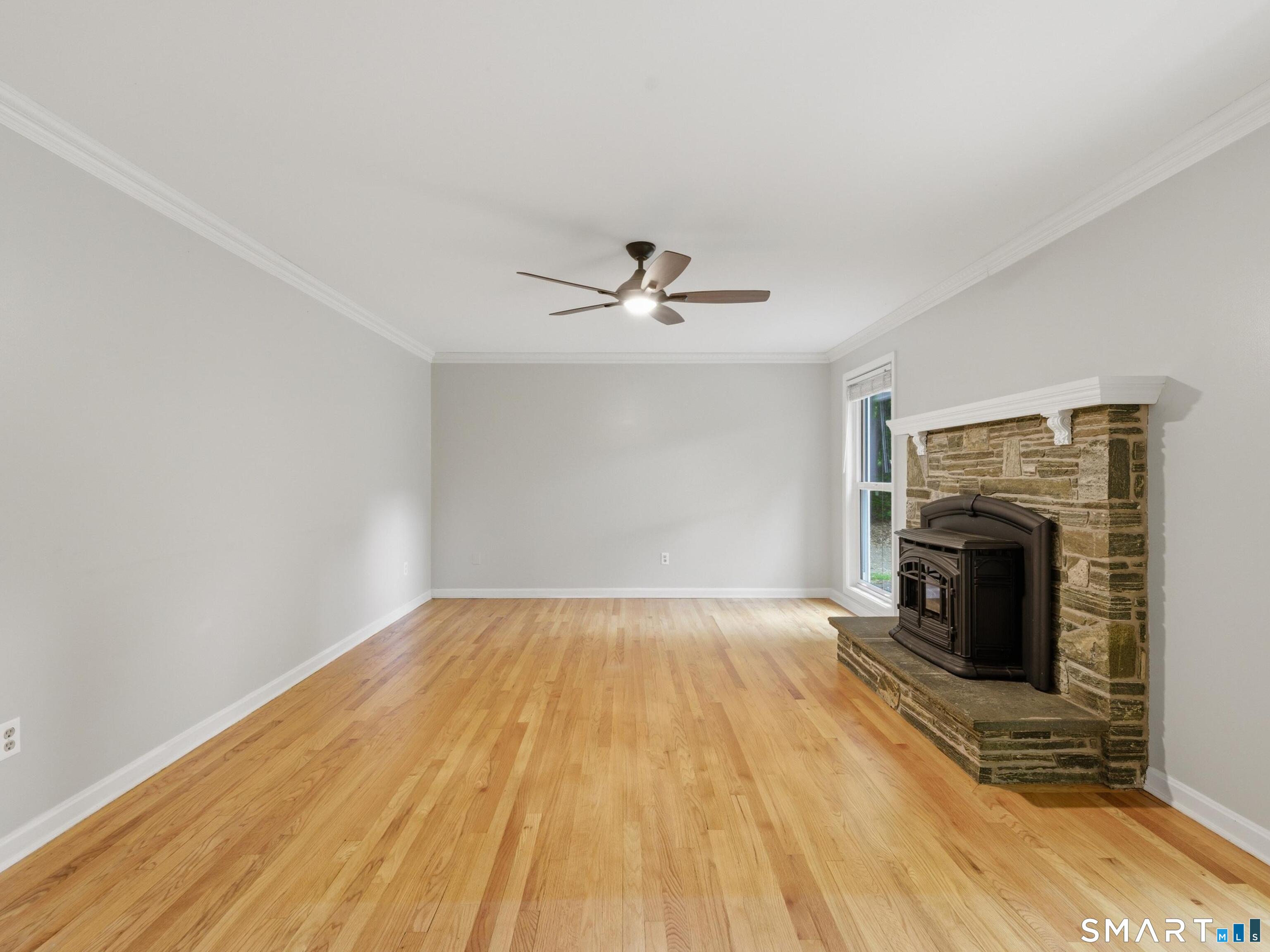 292 Stone Hill Road Griswold, CT 06351 - Photo 3 of 37