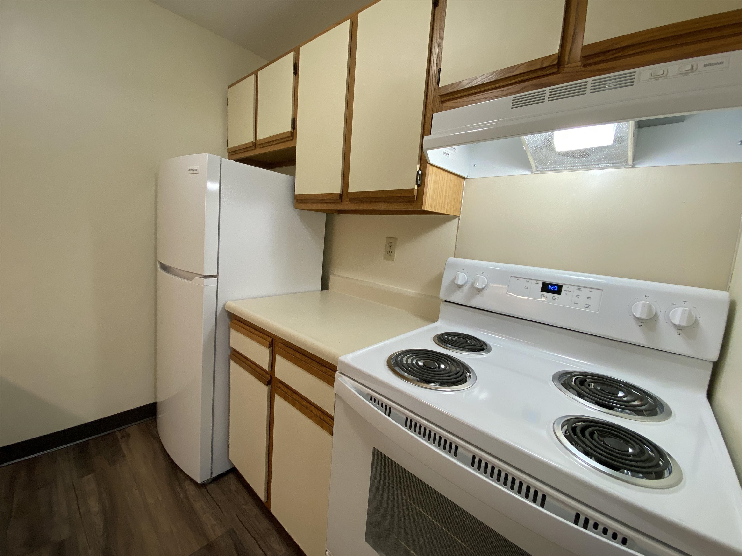 147 Eastern Avenue, Unit 101 Manchester, NH 03104 - Photo 11 of 38