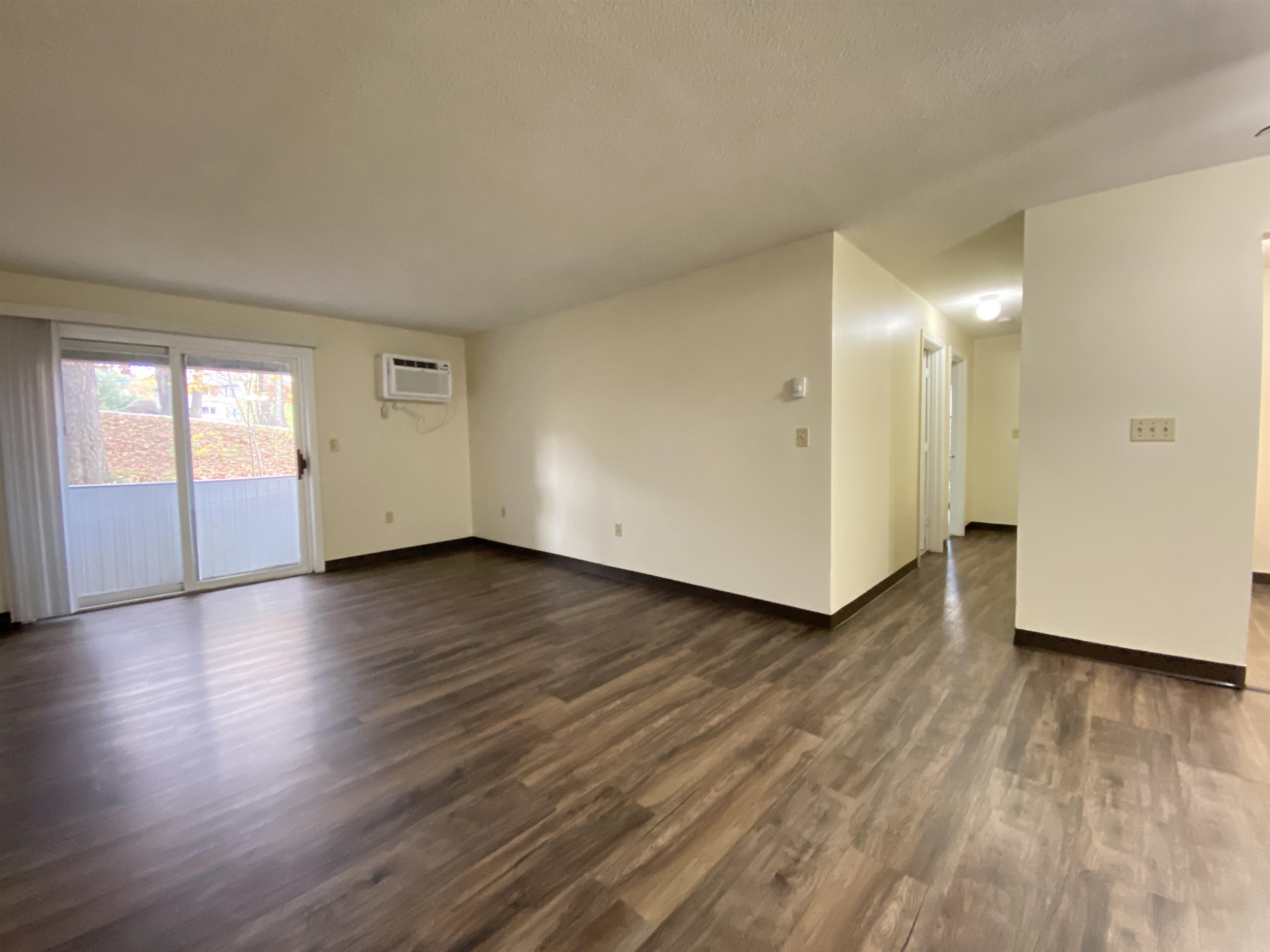 147 Eastern Avenue, Unit 101 Manchester, NH 03104 - Photo 15 of 38