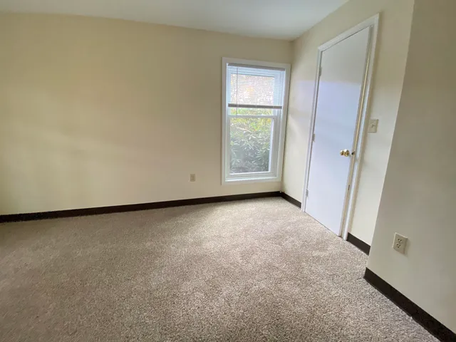 $1,822 | 147 Eastern Avenue, Unit 101, Manchester, NH 03104