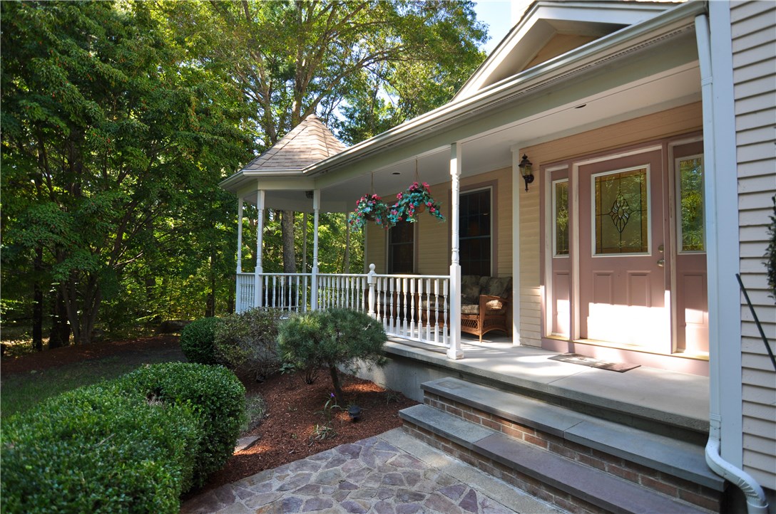 169 Burnt Hill Road Scituate, RI 02831 - Photo 8 of 36
