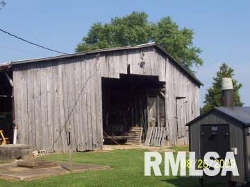 4202 Gladson Road Tamaroa, IL 62888 - Photo 8 of 12