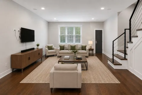 $720,000 | 2341 North Drake Avenue, Chicago, IL 60647