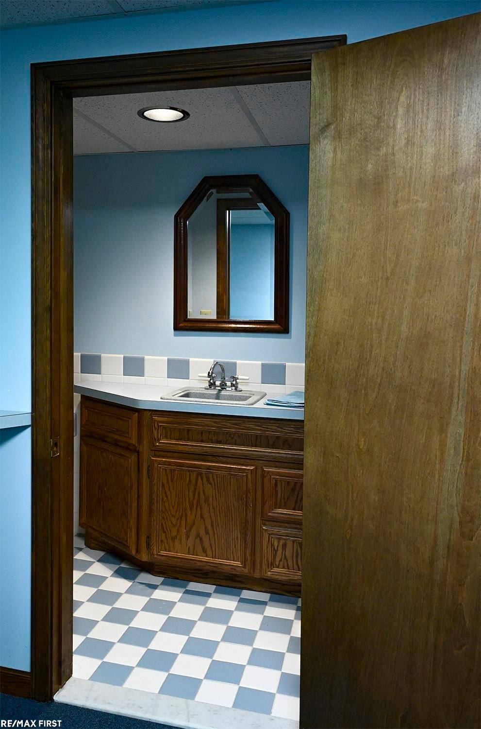 48315 Walden Road Macomb, MI 48044 - Photo 34 of 34 Gallery Image 34