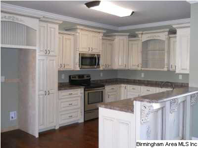 140 Gaines Loop West Boaz, AL 35956 - Photo 3 of 18