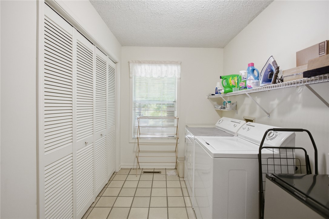6 Tradewinds Way Salem, SC 29676 - Photo 31 of 50 This bright utility room provides practical laundry solutions.
