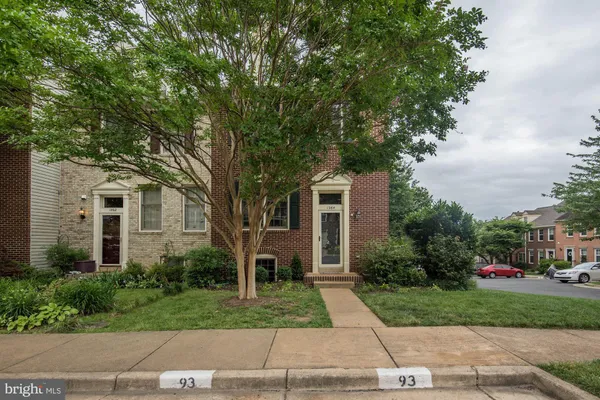 $3,995 | 1264 Quaker Hill Drive, Alexandria, VA 22314