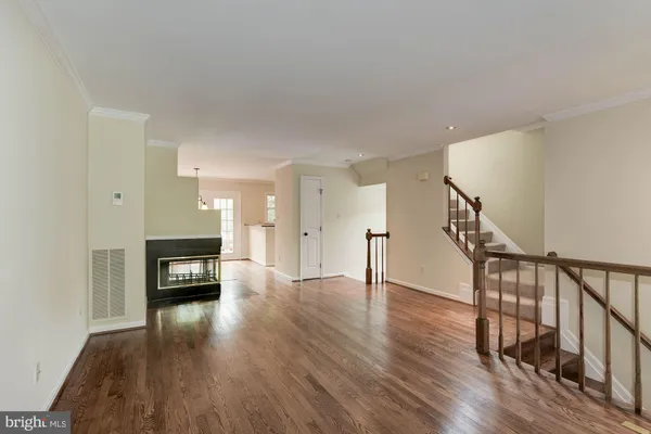 $3,995 | 1264 Quaker Hill Drive, Alexandria, VA 22314