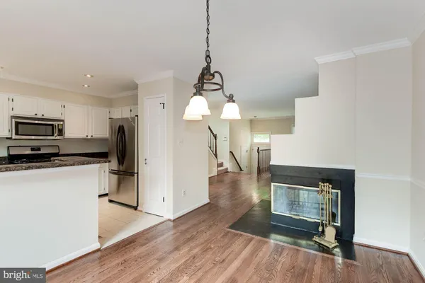 $3,995 | 1264 Quaker Hill Drive, Alexandria, VA 22314