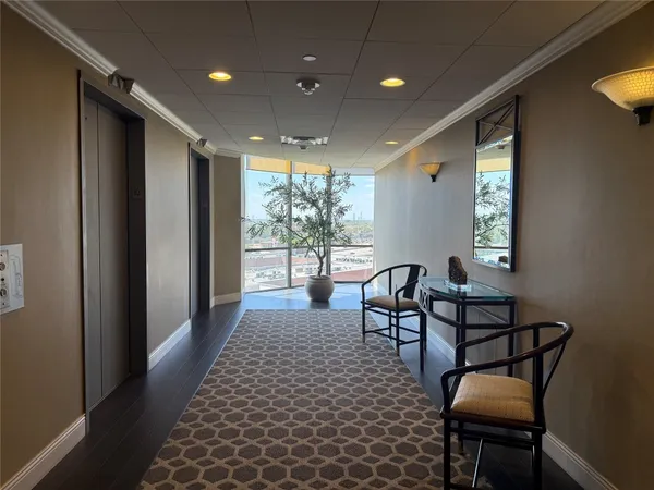 $3,000 | 15 Greenway Plaza, Unit 10D, Houston, TX 77046