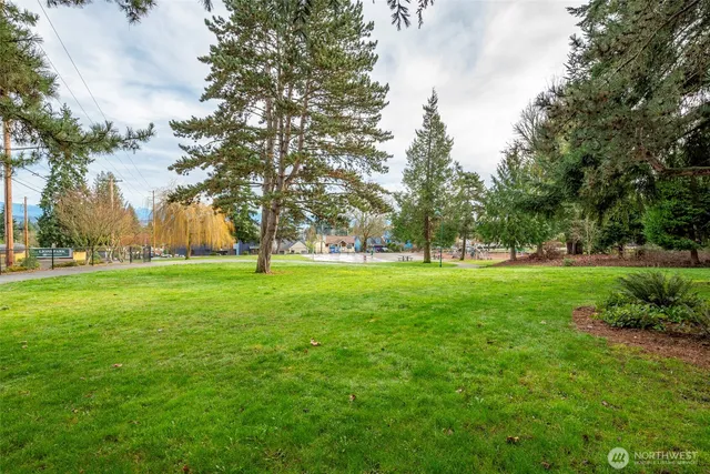 $400,000 | 7408 Olympic Drive, Everett, WA 98203