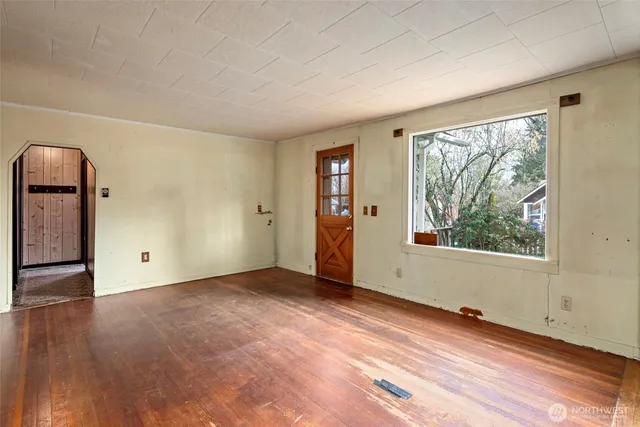 $400,000 | 7408 Olympic Drive, Everett, WA 98203