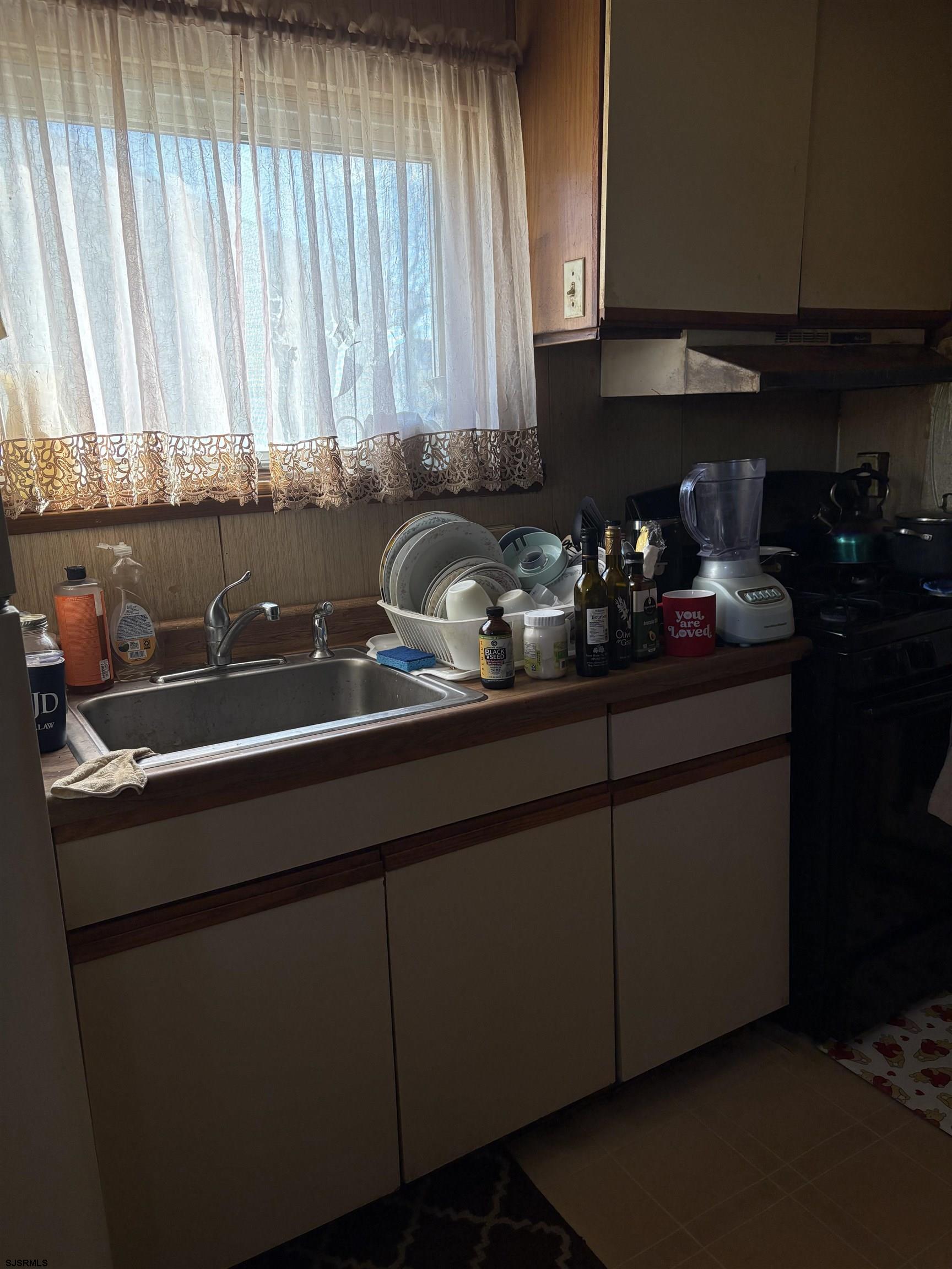 212 Mill Road Pleasantville, NJ 08232 - Photo 3 of 6 Gallery Image 3
