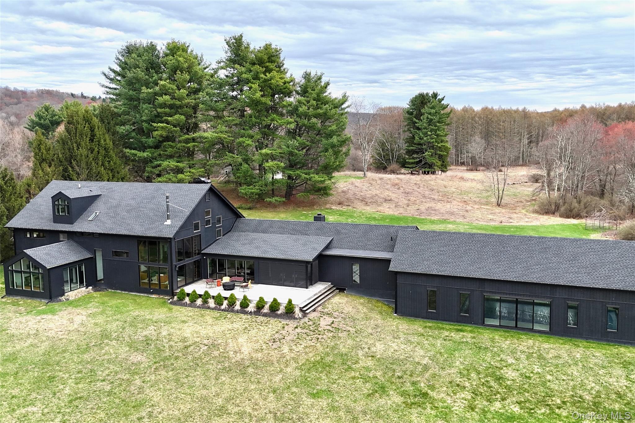 107 Cold Spring Road Stanfordville, NY 12581 - Photo 2 of 33