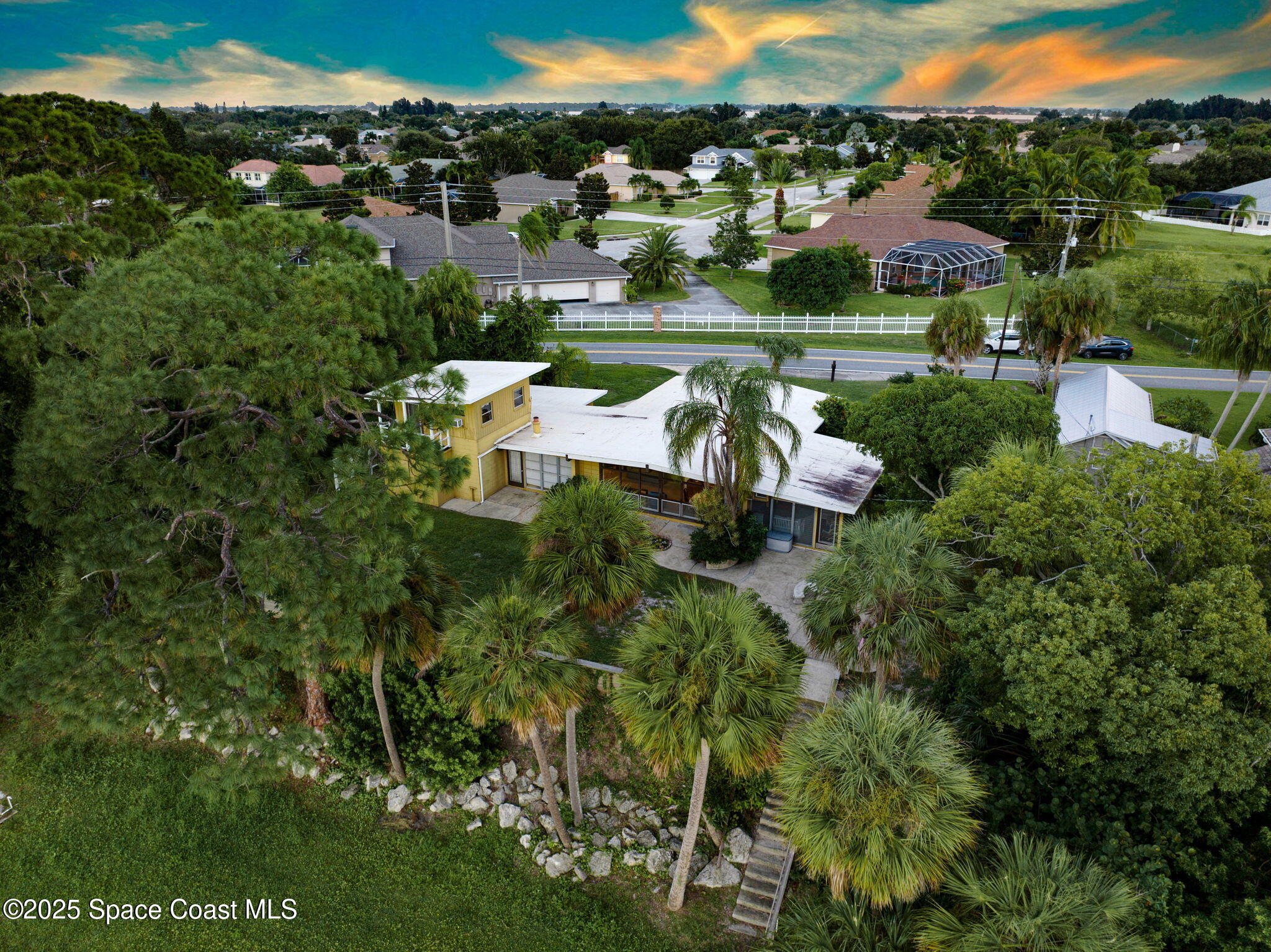 2885 South Tropical Trail Merritt Island, FL 32952 - Photo 15 of 21 Backyard