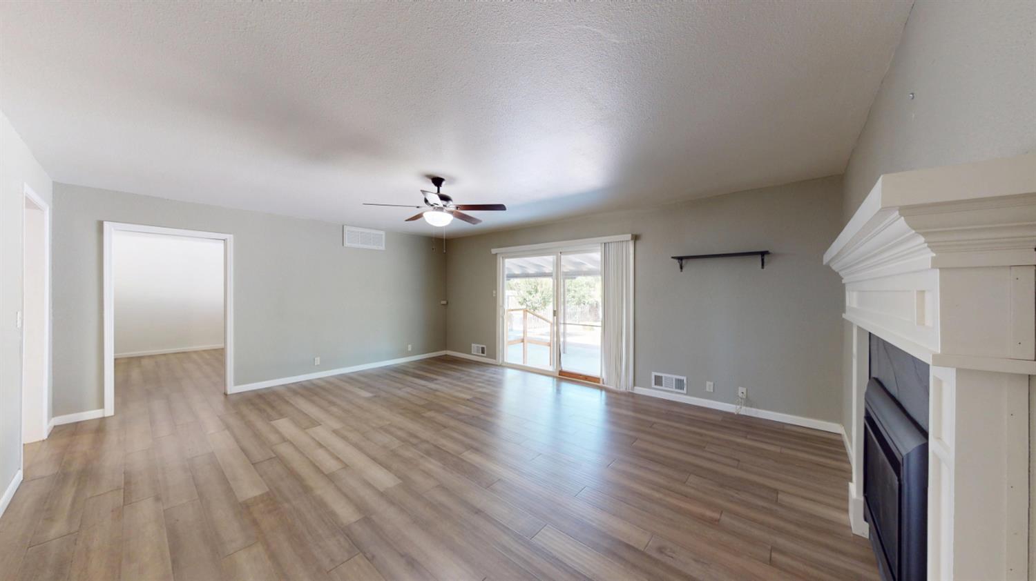 5215 Prairie Flower Road Ceres, CA 95307 - Photo 12 of 34