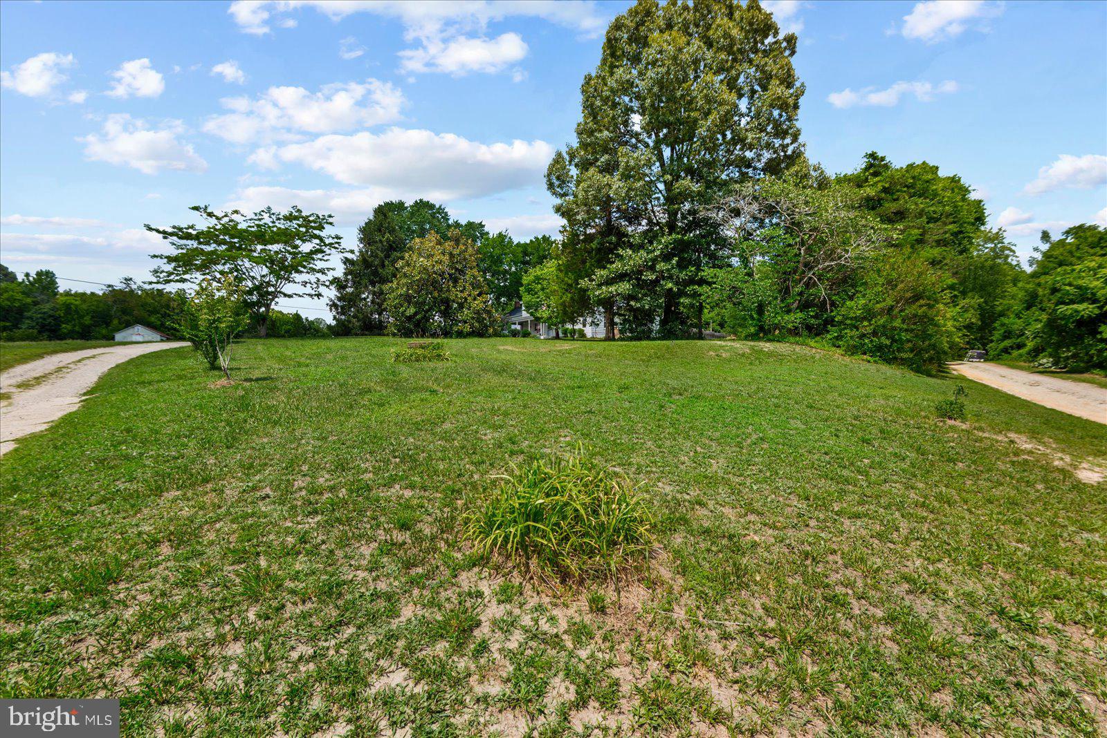 11456 Chesterfield Road Ruther Glen, VA 22546 - Photo 12 of 38