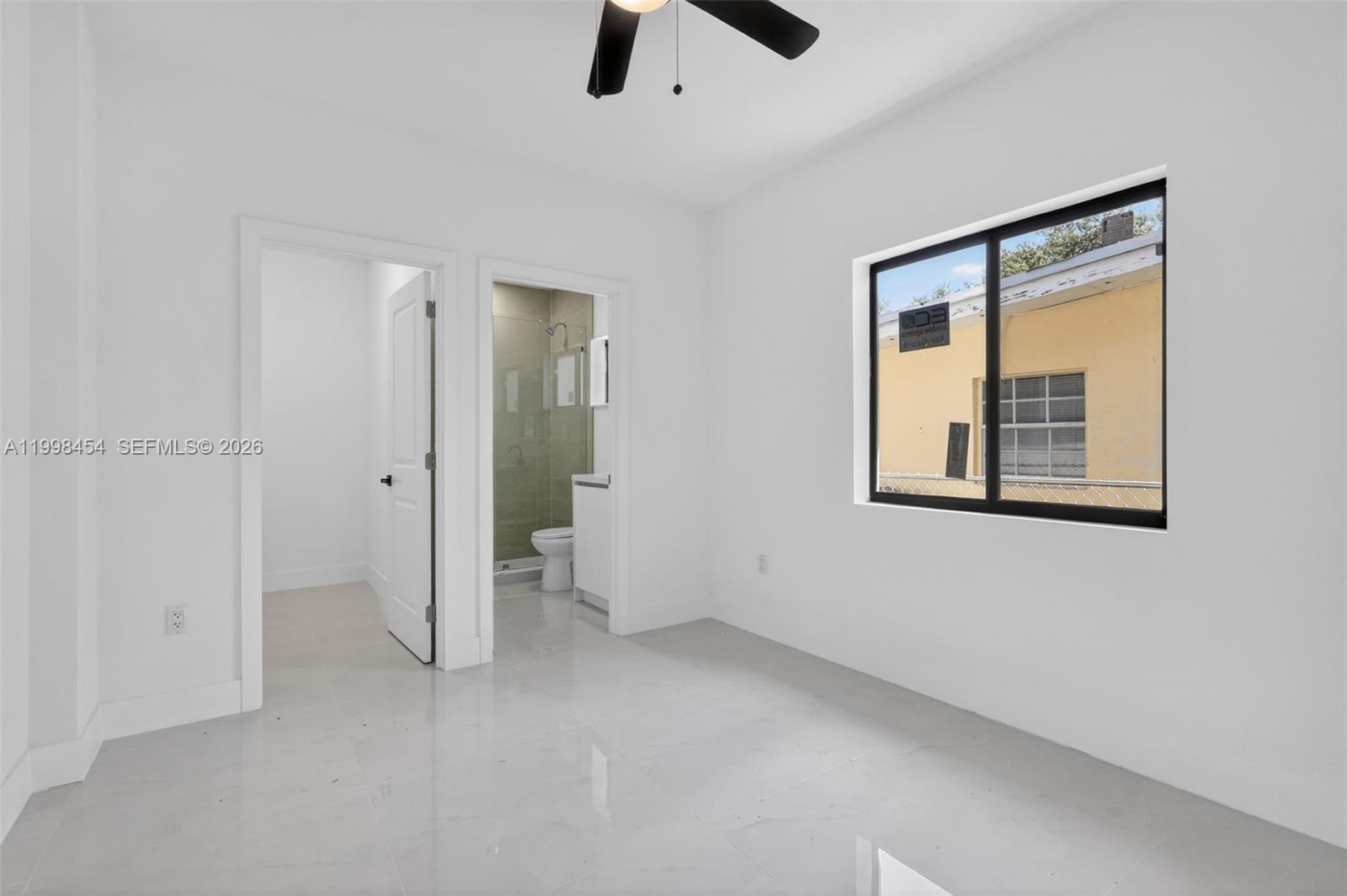 2270 Service Road Opa-Locka, FL 33054 - Photo 17 of 39