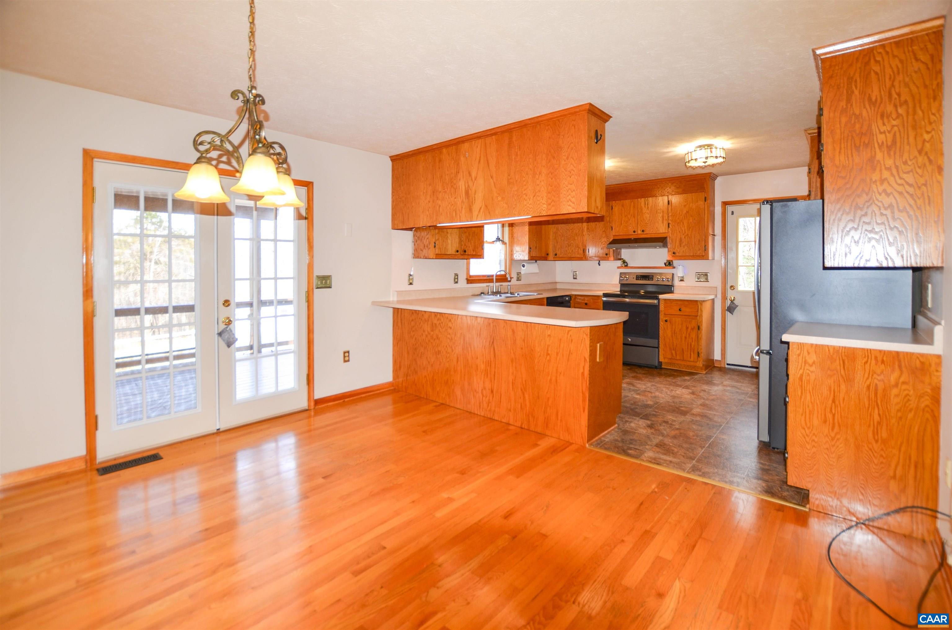 104 Blue Ridge Lane Faber, VA 22938 - Photo 8 of 56